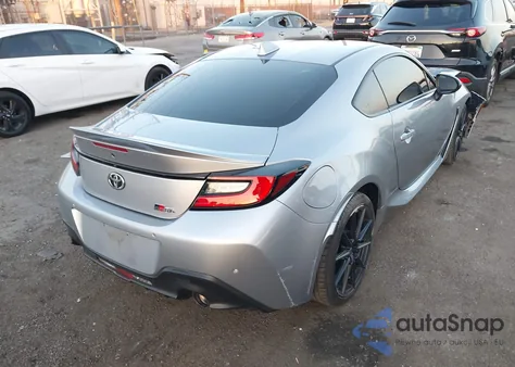 2023 Toyota Gr86 Premium z USA, uszkodzony, nr VIN JF1ZNBF15P8763587